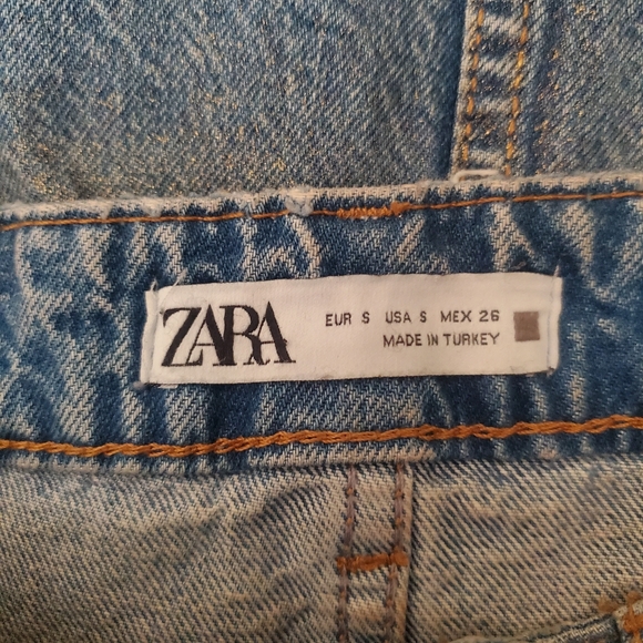 ☆ Zara Z1975 High Rise Gold Metallic Denim Midi Skirt Size Small - Picture 3 of 10